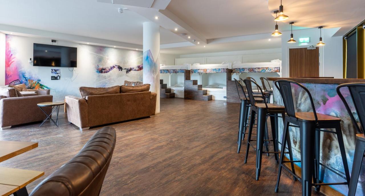 The Bling Hotel By Ustay Aparthotels Liverpool Exterior photo