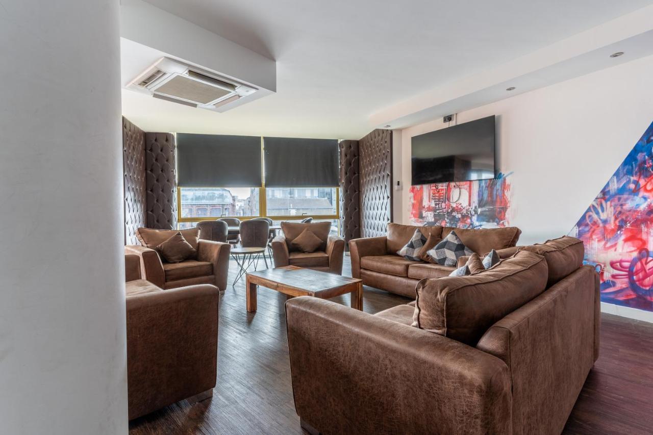 The Bling Hotel By Ustay Aparthotels Liverpool Exterior photo
