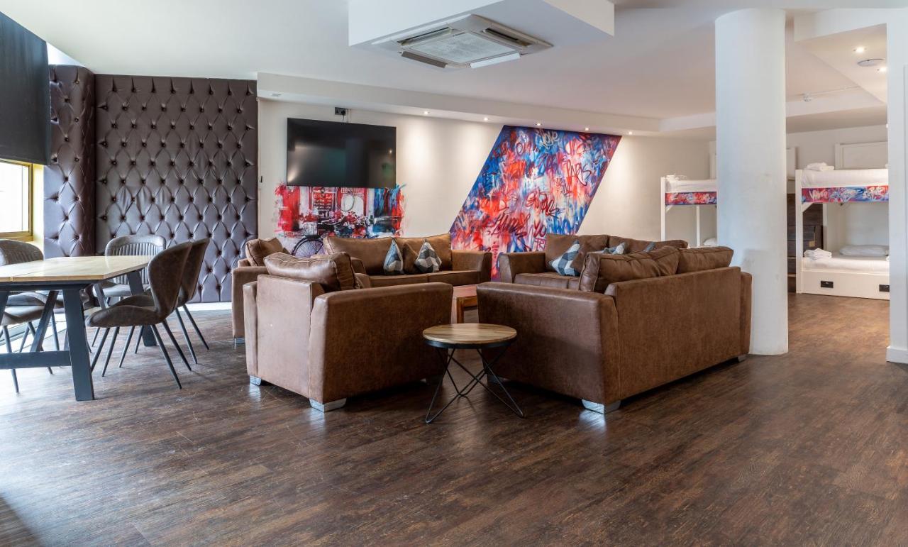 The Bling Hotel By Ustay Aparthotels Liverpool Exterior photo