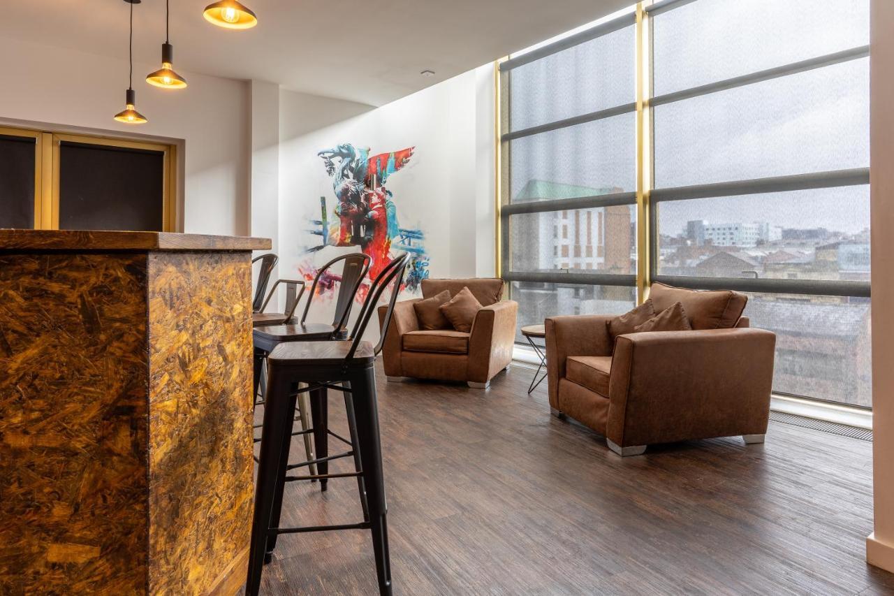 The Bling Hotel By Ustay Aparthotels Liverpool Exterior photo