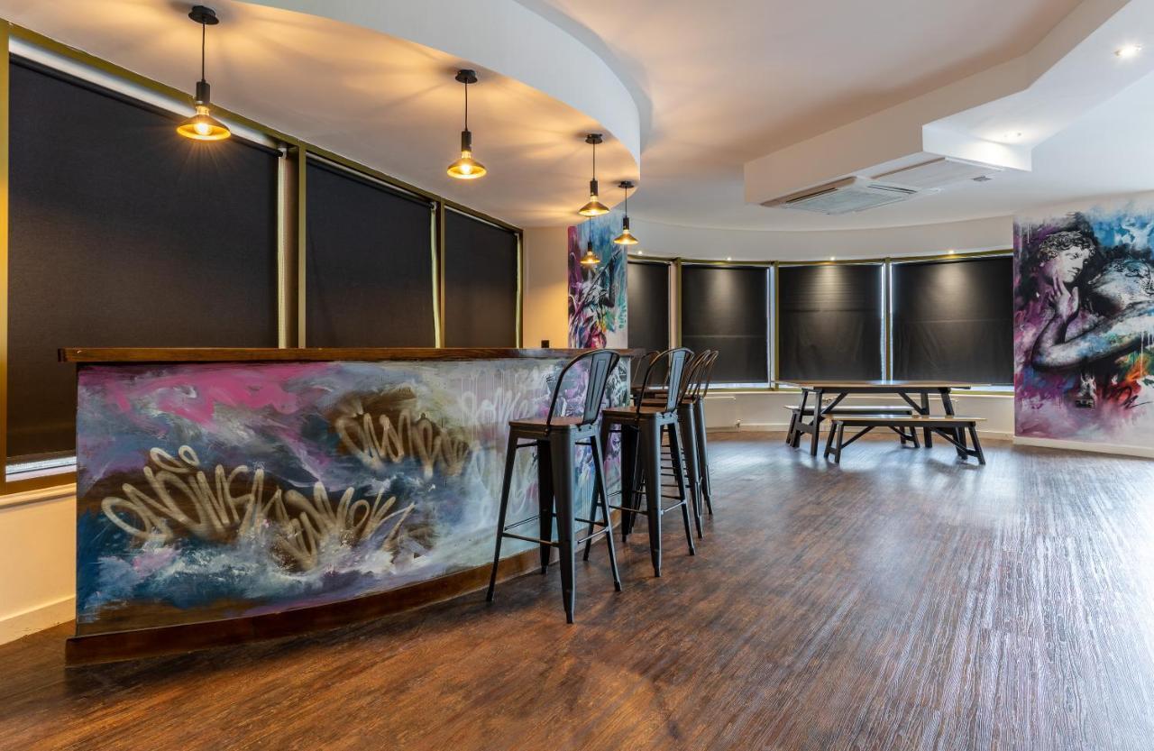 The Bling Hotel By Ustay Aparthotels Liverpool Exterior photo